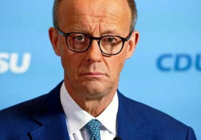 Merz vrea să știe cine critică Germania: sfârșitul anonimatului online