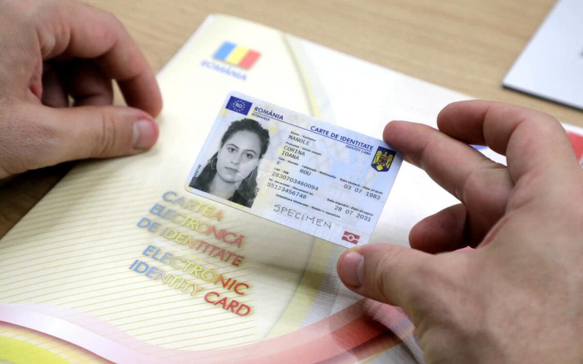 Noua carte electronică: poarta prin care statul îți blochează contul