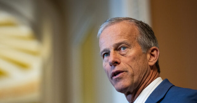 Trump cere filibuster pentru SAVE Act: de ce Thune ezită?