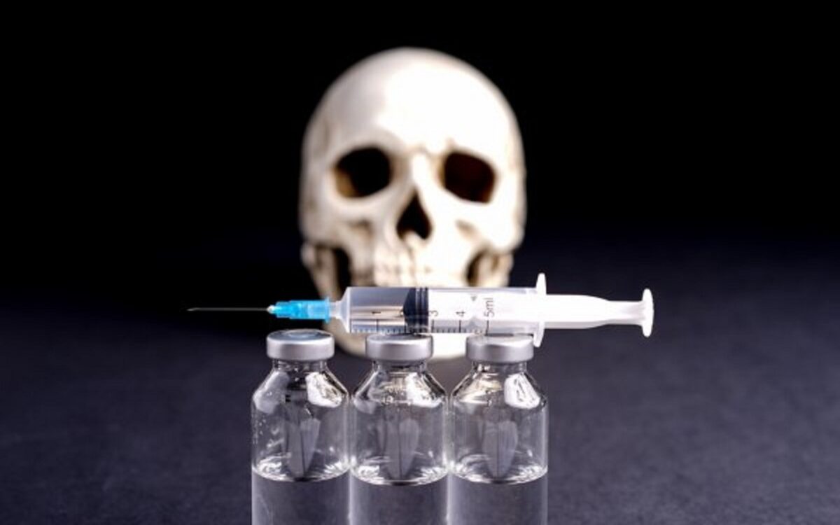 Gates și Bourla, citați personal în Olanda: ce ascund procesele anti-vaccin