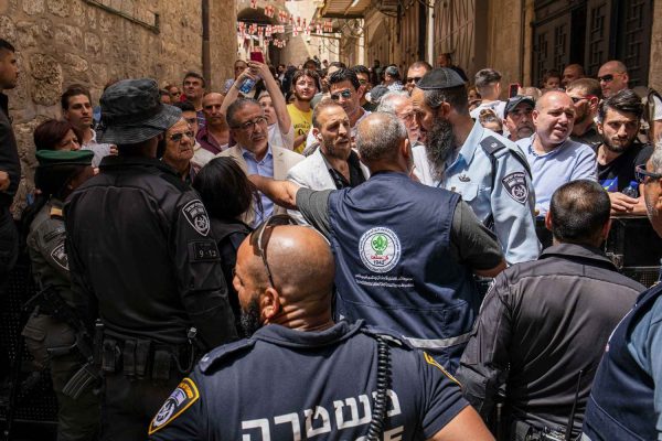Ierusalim: Poliția israeliană blochează accesul Cardinalului de Floriile. Cronologia ridică întrebări