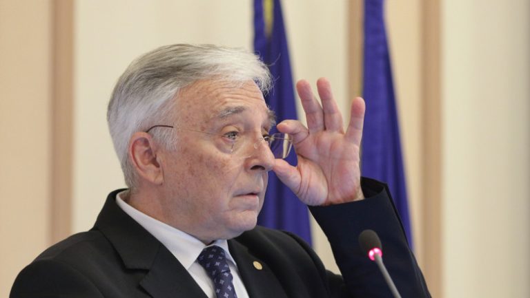 Isărescu avertizează: Iranul ne va lovi puternic. Ce nu spune BNR