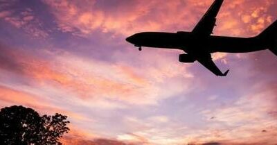 Prețul combustibilului aviatic explodează: cine beneficiază?
