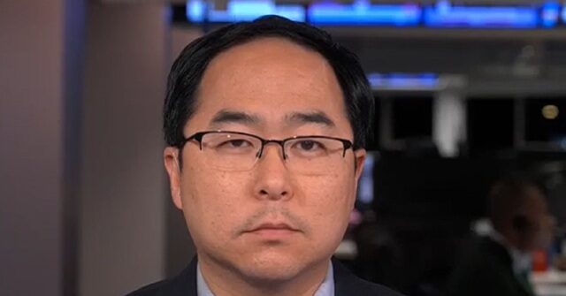Senatorul Kim: GOP blochează DHS pentru alegeri — coincidență?