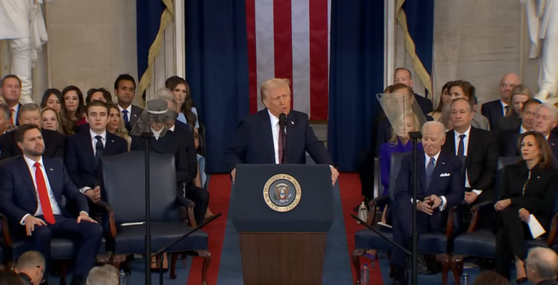 Trump ridică sancțiunile petroliere rusești: cine beneficiază?