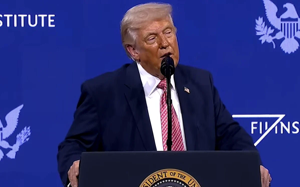 Trump și Arabia Saudită: ce ascunde schimbarea tonului din Golful Persic