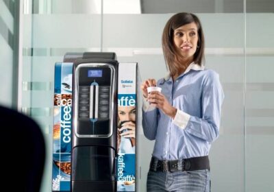 Cafeaua de la automat: ce nu spun analizele oficiale despre risc