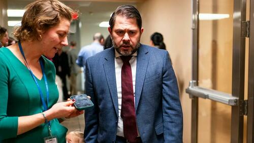 Cariera senatorului democrat Ruben Gallego: conexiuni toxice