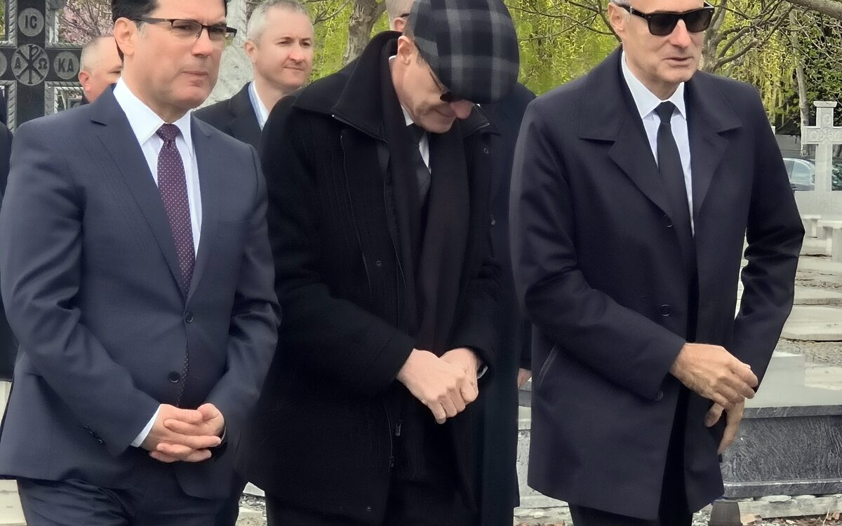 Coldea, reapărut la Cluj: cine altcineva era la înmormântarea tatălui lui Maior