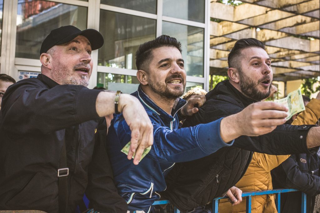 Dan Pavel, „societatea civilă”