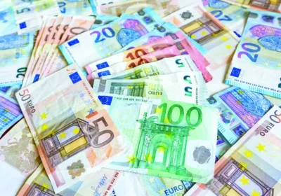 Reîntoarcerea la cash în Est: pregătire sau semnal de alarmă?