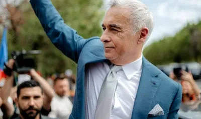 Georgescu propune coaliție PSD-AUR-PNL: cine beneficiază de fapt?