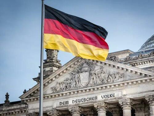 Germania interzice emigrarea tinerilor: coincidență sau pregătire?
