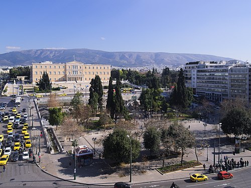 Grecia: de la 109% datorie la 209% după „salvare”