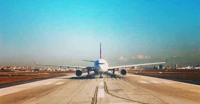 Raționalizare carburant aviatic în Italia: criza sau simulare?