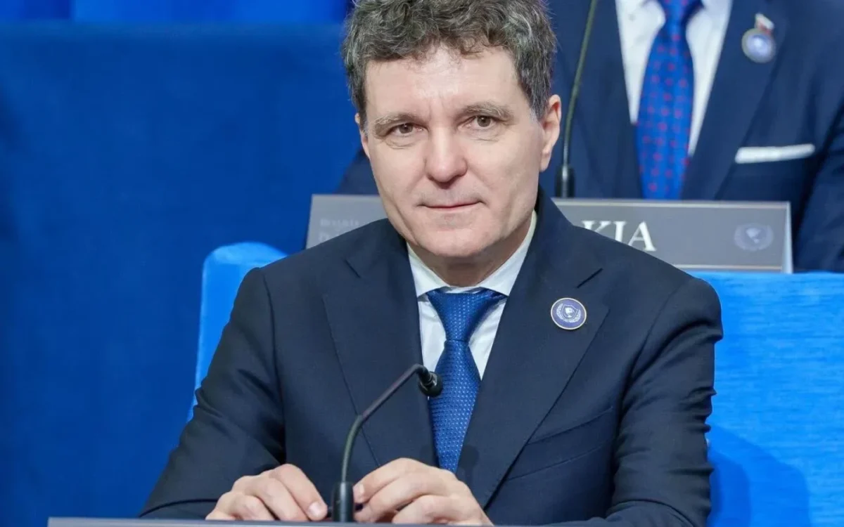 Scrisoarea Ungureanu: „Nicușor, prizonierul Securistanului”