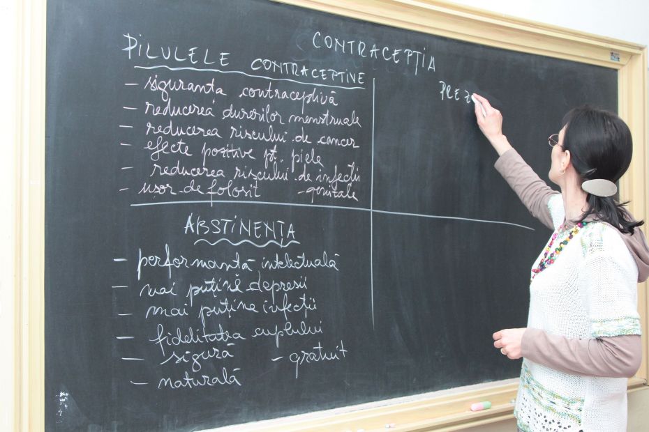 Ce ascunde dezbaterea parlamentară despre sănătatea mintală a copiilor