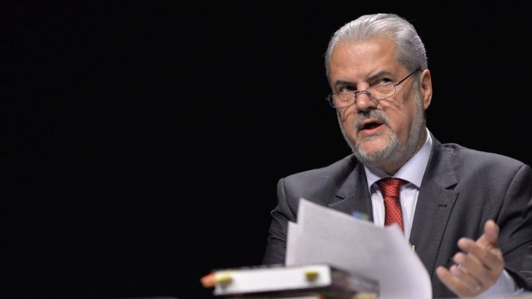 Ce ascunde sintagma „guvern pro-occidental”