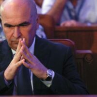 Decizia CCR care-l blochează pe Bolojan: ce nu vi se spune