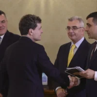 Delia Velculescu, din nou în joc: cine aduce FMI înapoi la București