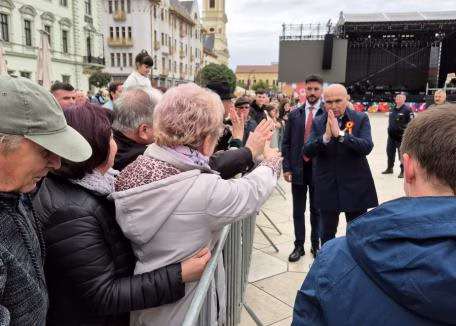 Expertul în persuasiune socială: cine fabrică mitul Bolojan