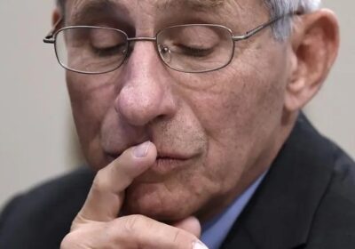 Fauci sub acuzație de mărturie mincinoasă: ce ascunde dosarul COVID