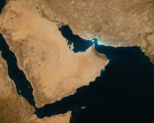 Iran finalizează controlul Strâmtorii Hormuz. Trump amenință, dar…
