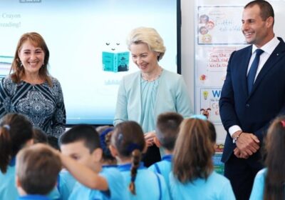 Pre-bunking: cum pregătește UE copiii să respingă gândirea critică