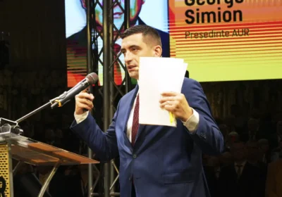 Simion refuză alianțe: cine dictează de fapt agenda AUR