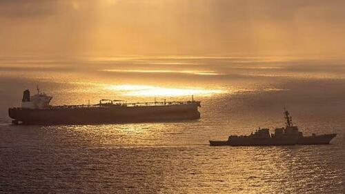 Strâmtoarea Hormuz: nu Iranul blochează petrolul, ci asigurătorii
