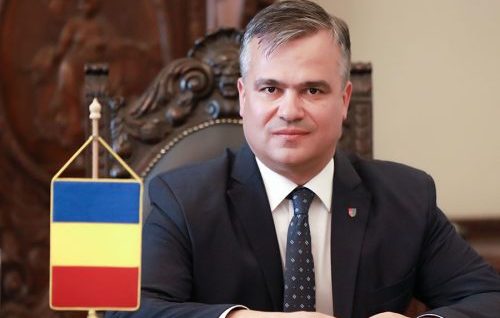 Adrian Veștea, premierul din umbră: ce nu vi se spune