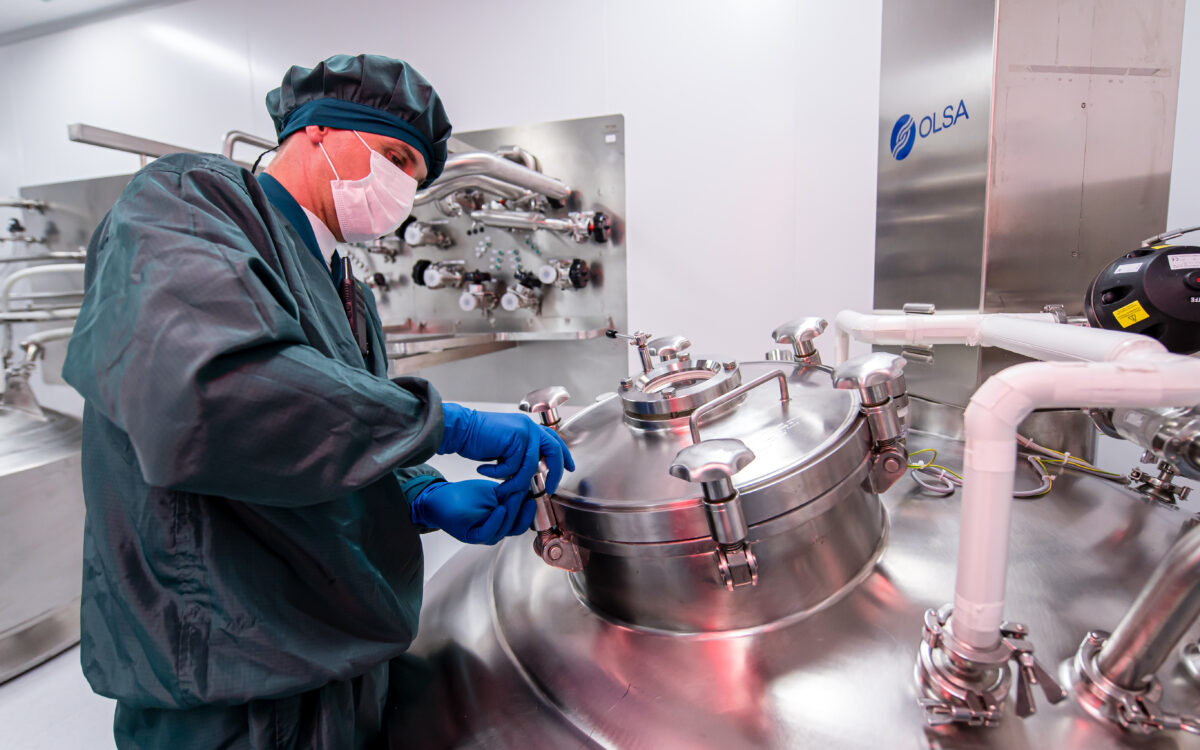 Biopharma ucraineană vine la Arad: ce nu se spune despre investiție