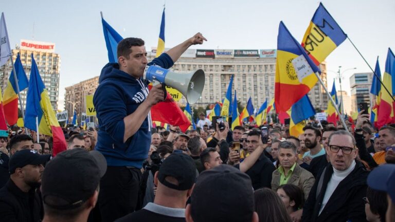 Cine beneficiază de fapt de acuzația „propagandă rusă”