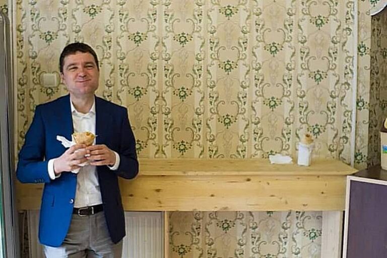 Deputat USR acuză: Nicușor Dan, „idiotul util”