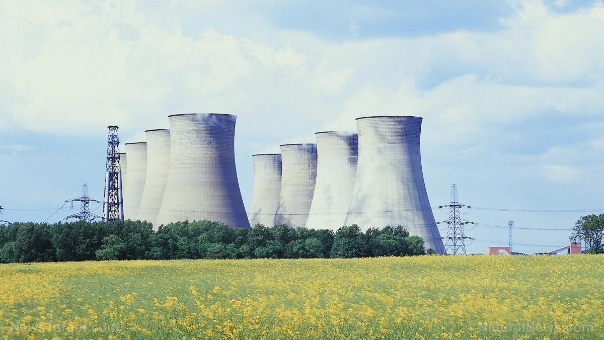Energia nucleară revine: foamea AI-ului și panica de război