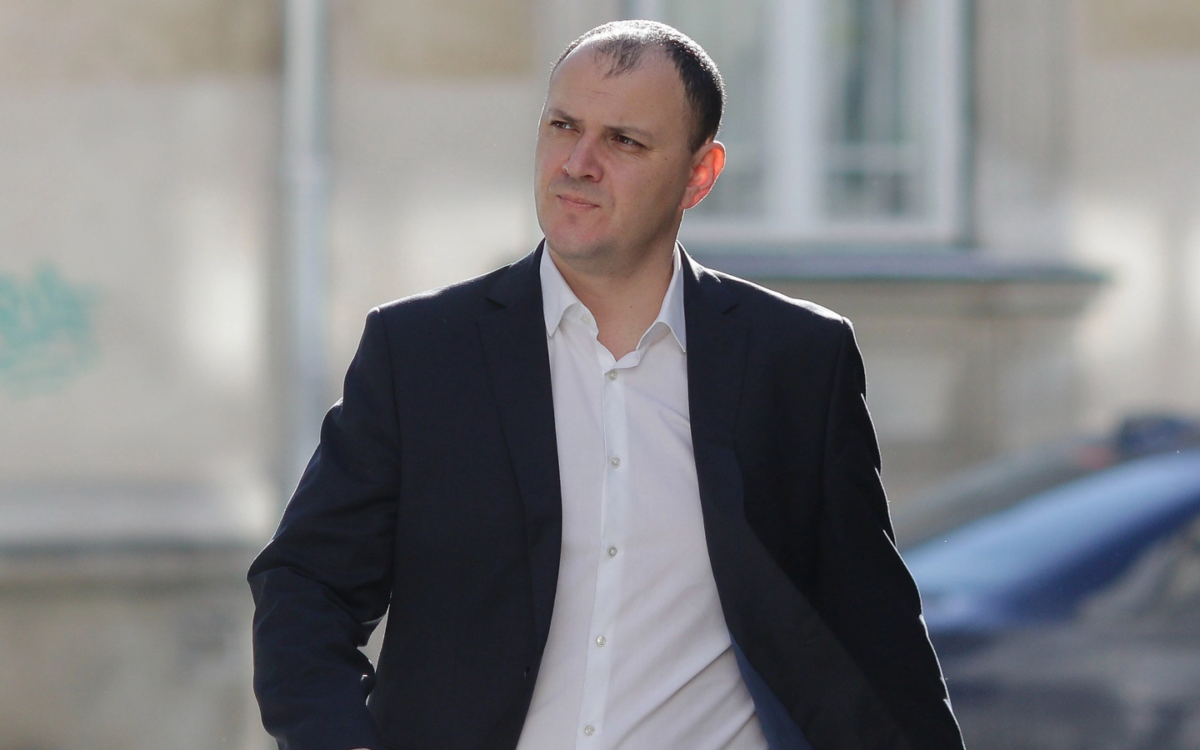 Ghiță din Serbia: „Bolojan e tot de la Securitate”
