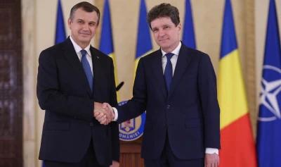 Petrișor Peiu: Nicușor Dan reedifică modelul Carol al II-lea