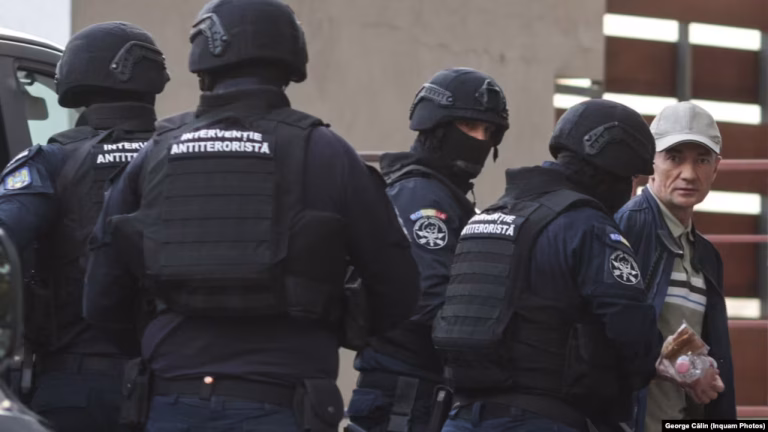 Spionul din SIS: 7 agenți SRI expuși, Belarus și schimbul suspect