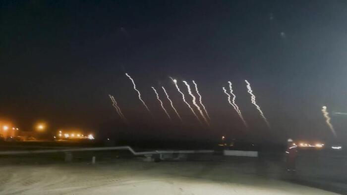 SUA interceptează rachete iraniene: armistițiul sau pauza tactică?