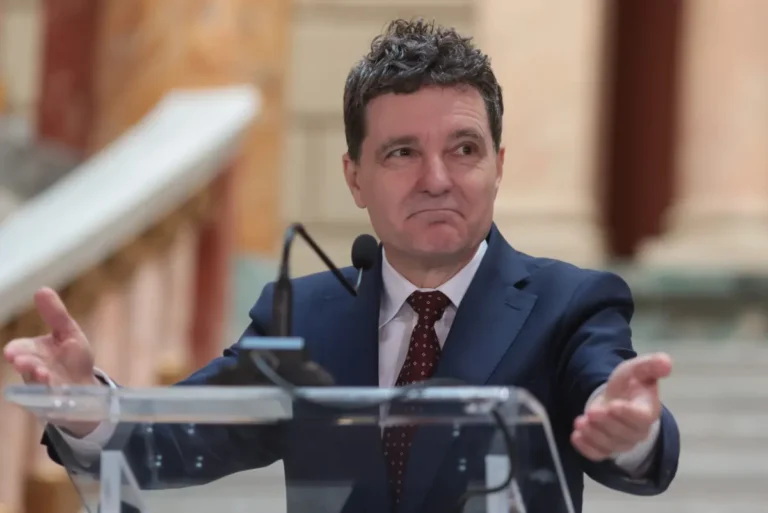 Tomac renunță brusc. Cine e Adrian Veștea și de ce acum?