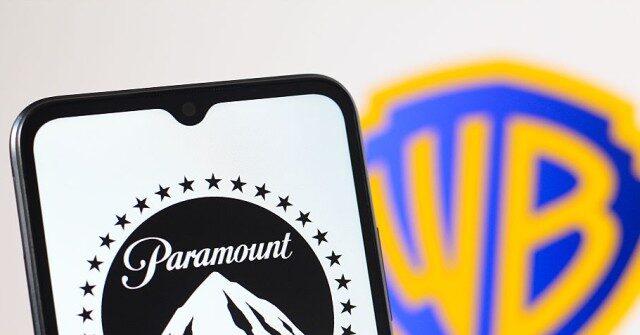 Fuziune Paramount-Warner de 81 mld $: cine câștigă din amânare?