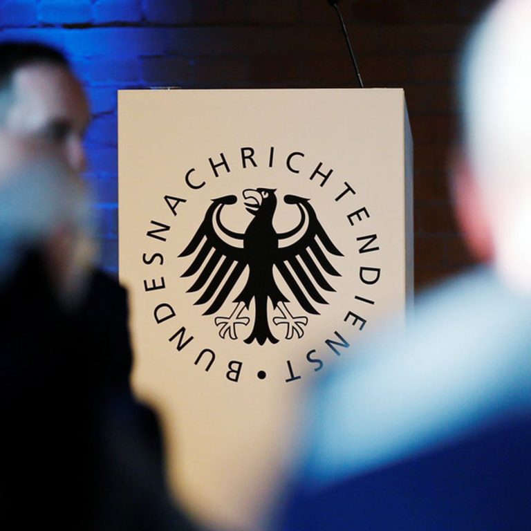 Germania acordă serviciilor secrete puteri fără precedent postbelic