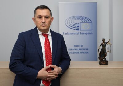 Vaccinarea altruistă: marketingul care a ascuns presiunea reală