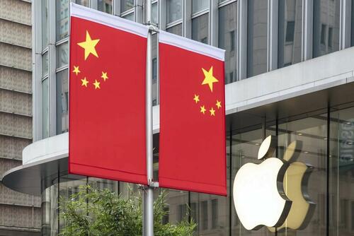 Apple și Alibaba: cine controlează AI-ul din iPhone-ul chinez?