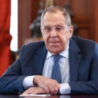 Arctica: Lavrov agită spectrul unui conflict NATO-Rusia catastrofal