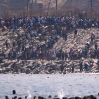 Ceuta sub asediu: cine are interes să acuze Madridul acum?