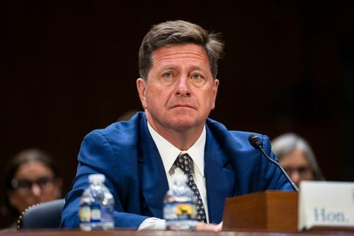 Clayton la șefia spionajului american: cronologie suspectă