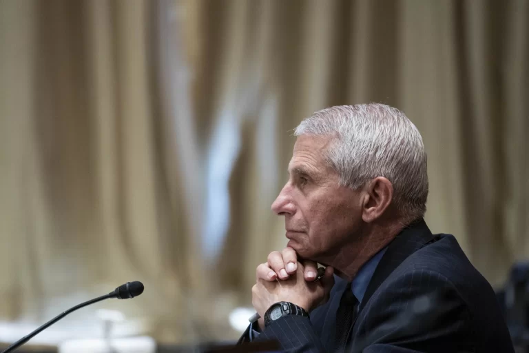 Dosarul Fauci: consilierul care a pledat vinovat pentru ascunderea COVID