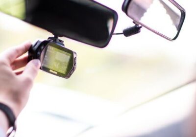 Flock: șoferii Uber, plătiți să te supravegheze fără să știi