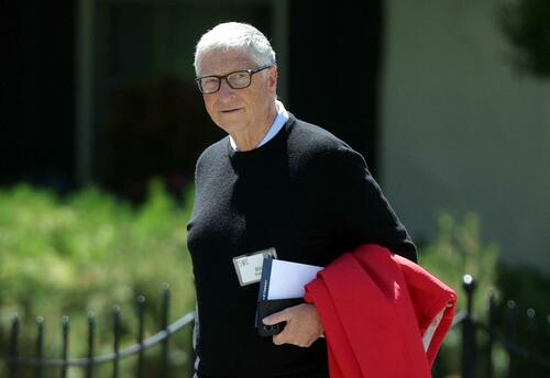 Gates cere taxe pe AI: cine plătește de fapt factura?